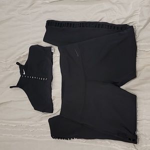 Nike Set leggings and bra size medium